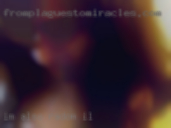 Im also open   Radom, IL to *video chat*.